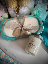 Load image into Gallery viewer, Day at the Spa Candle