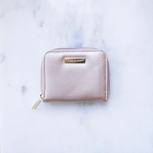 Load image into Gallery viewer, The Hide &amp; Seek wallet multiple colors available.
